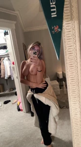 Breckie Hill Nude Topless Mirror OnlyFans Set Leaked 136785