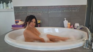 Alinity Bent Over Pussy Bath PPV Onlyfans Set Leaked 142362