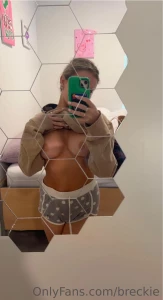 Breckie Hill Nude Mirror Titty Tease OnlyFans Set Leaked 146931