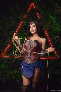 Kalinka Fox Nude Wonder Woman Cosplay OnlyFans Set Leaked 14640