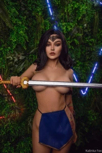 Kalinka Fox Nude Wonder Woman Cosplay OnlyFans Set Leaked 14642