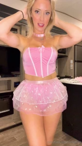 Vicky Stark Nude Pink Costumes Try On Onlyfans Video Leaked 15698