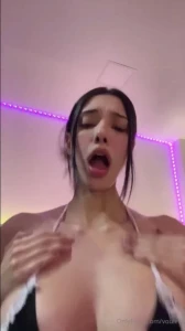 Voulezj Nipple Pinch Reveal OnlyFans Video Leaked 2236