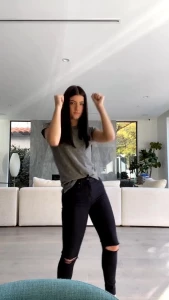 Charli D&#8217;Amelio Tight Jeans Dance Video Leaked 25663