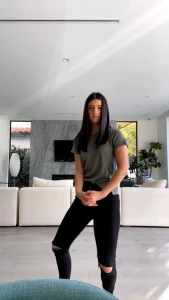 Charli D&#8217;Amelio Tight Jeans Dance Video Leaked 25666