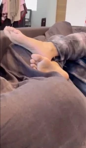 Mia Khalifa POV Feet Tickle OnlyFans Video Leaked 27321