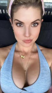 Amanda Cerny Sexy Boobs Cleavage Onlyfans Set Leaked 30074