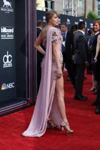 Taylor Swift Upskirt Dress Slip Set Leaked 32428