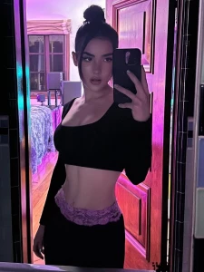 Andrea Botez Sexy Outfit Mirror Selfies Set Leaked