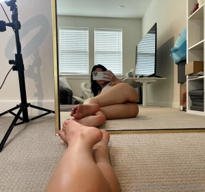 Alinity Nude Ass Teasing Selfies Onlyfans Set Leaked 40231