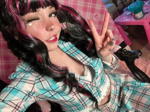 Belle Delphine Nude Dracula Cosplay Onlyfans Set Leaked