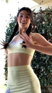 Charli D&#8217;Amelio Sexy Midriff Skirt Dance Video Leaked 44705