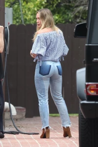 Hilary Duff Ass Tight Jeans Paparazzi Set Leaked 45340