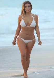 Kim Kardashian Candid Bikini Beach Set Leaked 45541