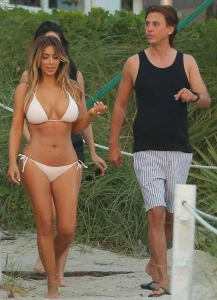 Kim Kardashian Candid Bikini Beach Set Leaked 45549