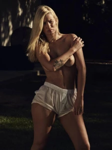 Iggy Azalea Nude Topless Boobs Onlyfans Set Leaked 45688