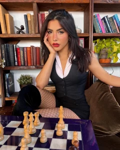 Andrea Botez Sexy Fishnet Stockings Chess Set Leaked 4754