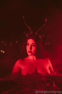 Meg Turney Nude Krampus Hot Tub Onlyfans Set Leaked 49289