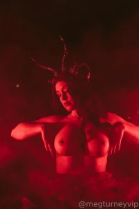 Meg Turney Nude Krampus Hot Tub Onlyfans Set Leaked 49293