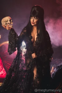 Meg Turney Nude Elvira Cosplay Onlyfans Set Leaked 53067