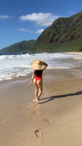Bella Poarch Sexy Bikini Beach Video Leaked 56180