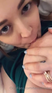 Tessa Fowler Nipple Sucking OnlyFans Video Leaked 56890