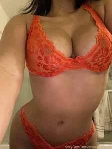 Amanda Trivizas Nude Mirror Selfies Onlyfans Set Leaked