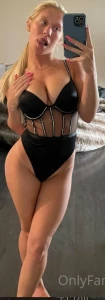 Lizzy Wurst Lingerie Mirror Selfies Onlyfans Set Leaked