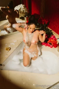 Meg Turney Nude Bath Time Onlyfans Set Leaked 62316