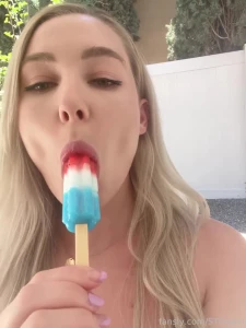 STPeach Popsicle Blowjob Fansly Video Leaked 62746