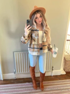 Belle Delphine Cowgirl Outfit Onlyfans Set Leaked 63857