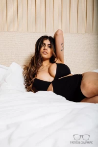 Mia Khalifa Sexy Bedroom Lingerie Photoshoot Set Leaked 69537