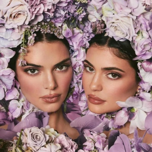 Kendall And Kylie Jenner Modeling Photoshoot Set Leaked 71158