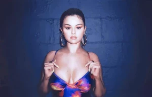 Selena Gomez Rare Bikini Modeling Set Leaked 76326
