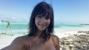 Rachel Cook Nude Outdoor Beach BTS Video Leaked