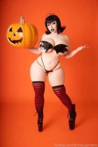 BishoujoMom Nude Lingerie Halloween Cosplay Fansly Set Leaked 89004