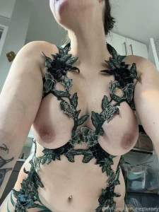 Meg Turney Poison Ivy Candid Pussy Onlyfans Set Leaked 90025