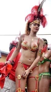 Rihanna Bikini Nip Slip Barbados Festival Photos Leaked 90115