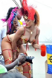 Rihanna Bikini Nip Slip Barbados Festival Photos Leaked 90121