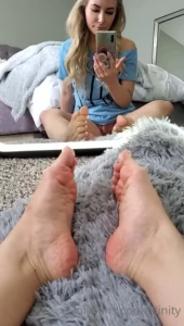 Alinity Feet Licking Onlyfans Video Leaked 91782