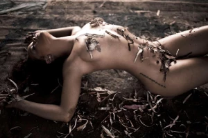Rihanna Nude Beach Photoshoot Set Leaked 92734