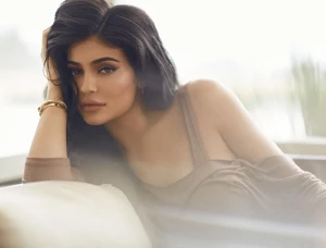 Kylie Jenner Nude Swimsuit Photoshoot Leaked 99956