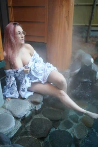 Meg Turney Nude Onsen Onlyfans Set Leaked 115024