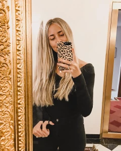 Janni Olsson Deler Sexy Pictures
