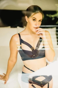 Meg Turney Navy Birdset Album 122002