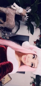 Belle Delphine Nude Christmas 126601