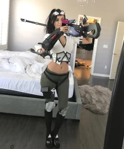 SSSniperWolf Sexy Cosplay Pictures 127116