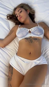 Malu Trevejo Sexy Lingerie Striptease Onlyfans Video Leaked 12438