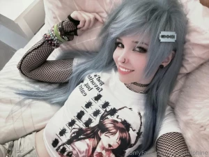 Belle Delphine Sexy Nostalgic Emo Onlyfans Set Leaked 129010