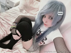 Belle Delphine Sexy Nostalgic Emo Onlyfans Set Leaked 129028